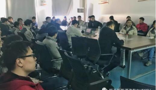 中国恒天新能源汽车研究院举办青年论坛