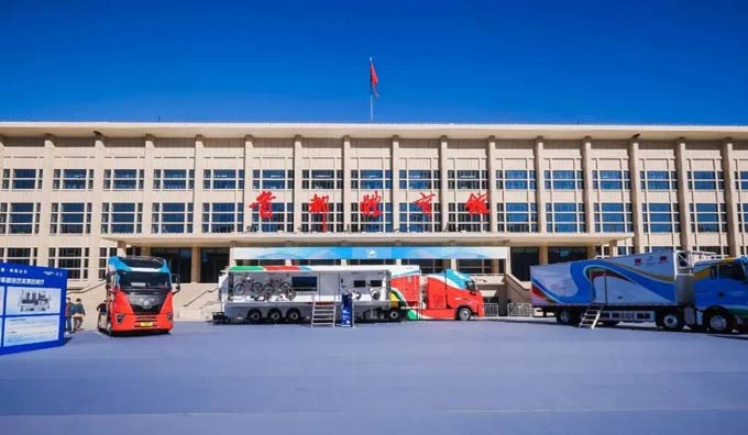 我国首辆自主知识产权智能雪蜡车正式服务北京冬奥会