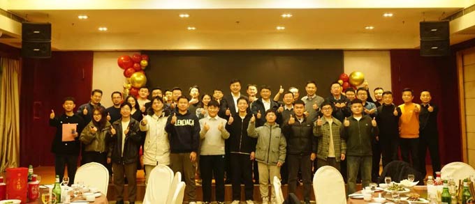 风华正茂迎萌新，聚力领航跨新年——领航<font color=red>卡车</font>迎新晚会圆满结束