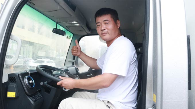 超越经典!欧马可3.8L轻卡用户亲证： 3.0L产品将成新一代“神车”