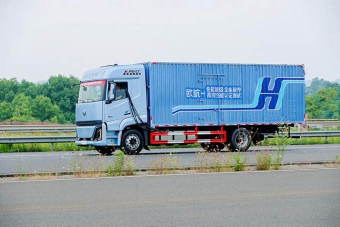 跑川西卡友实测：欧航H7百公里油耗17.3升